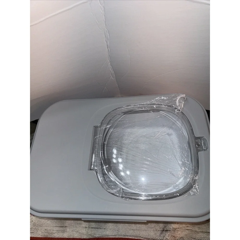 33lb Collapsible pet food storage Container With Wheels And Measuring Cup